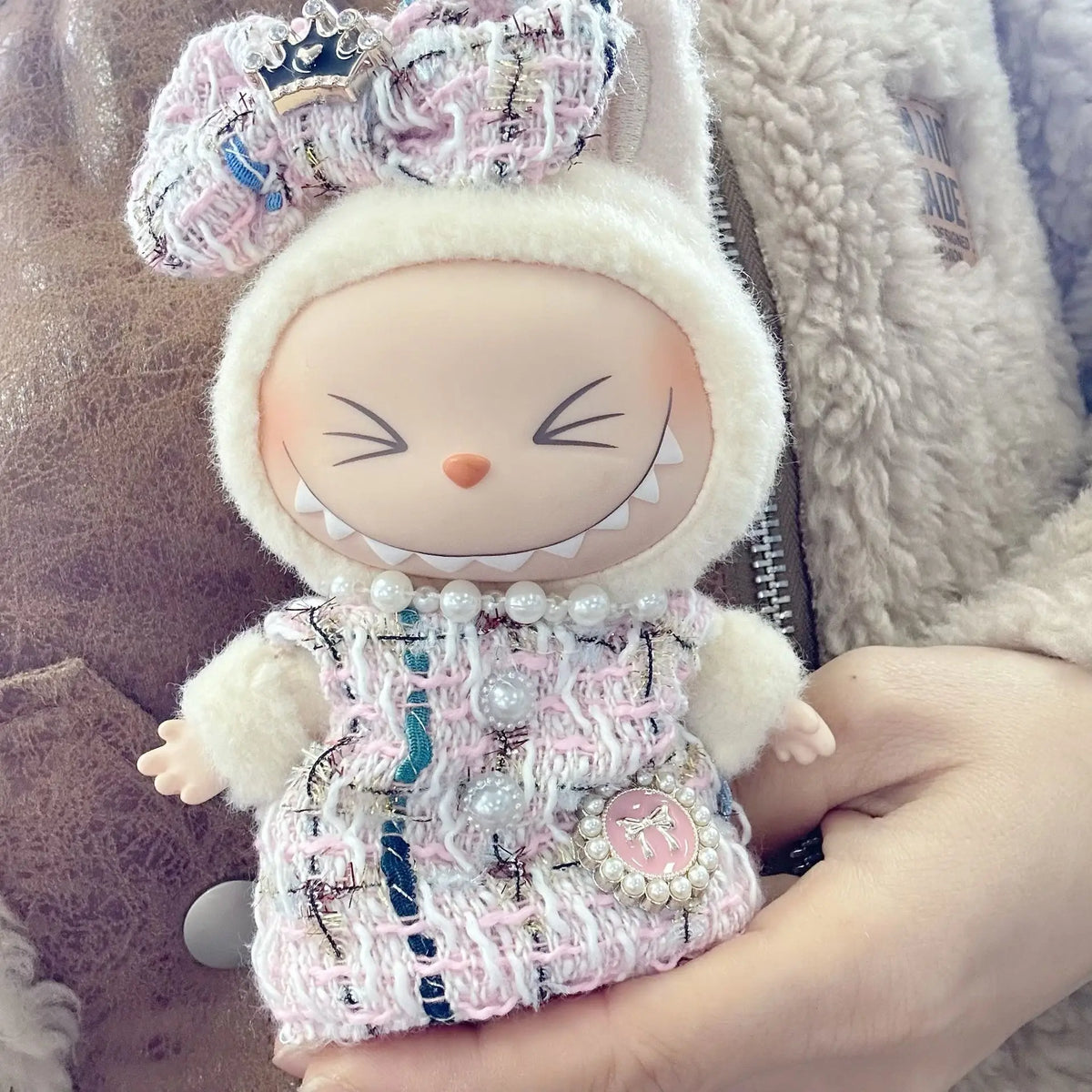 17cm Labubu Plaid Dress Set